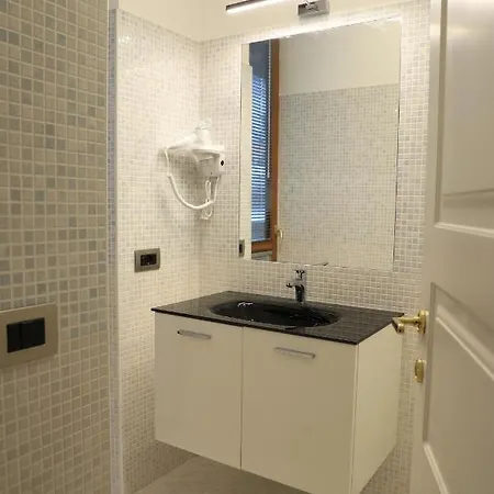 Gemelli Hotell 3*