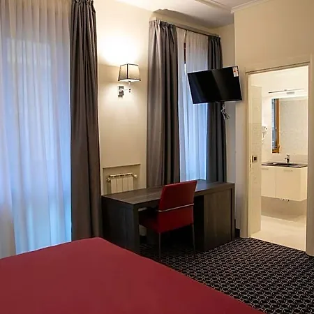 Gemelli Hotel 3*
