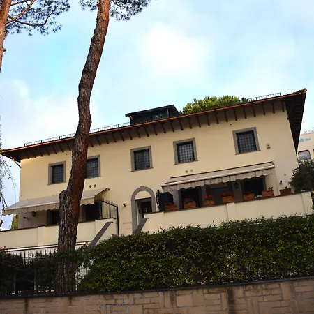 Hotel Gemelli 3*